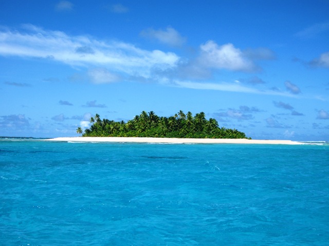 nice island pic lui