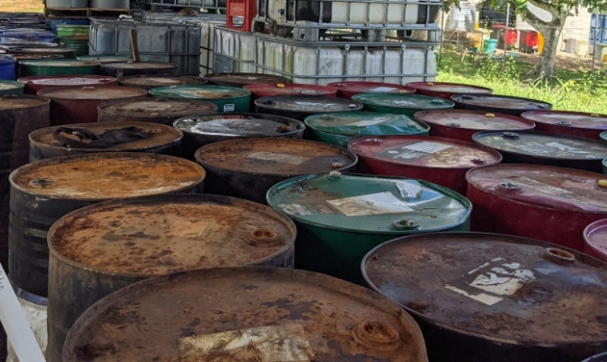 Used oil containers