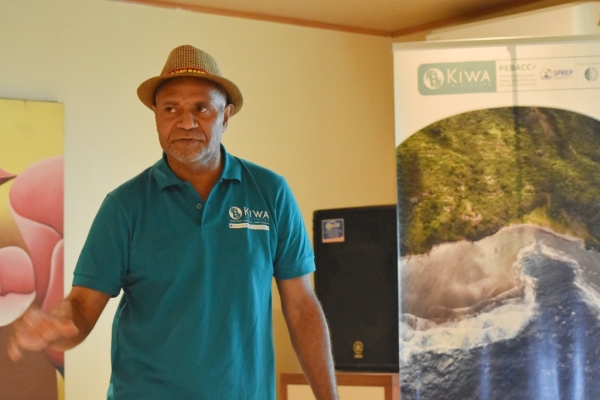 PEBACC+ Country Coordinator for Vanuatu, William Bani, facilitating the inception workshop. Photo - SPREP